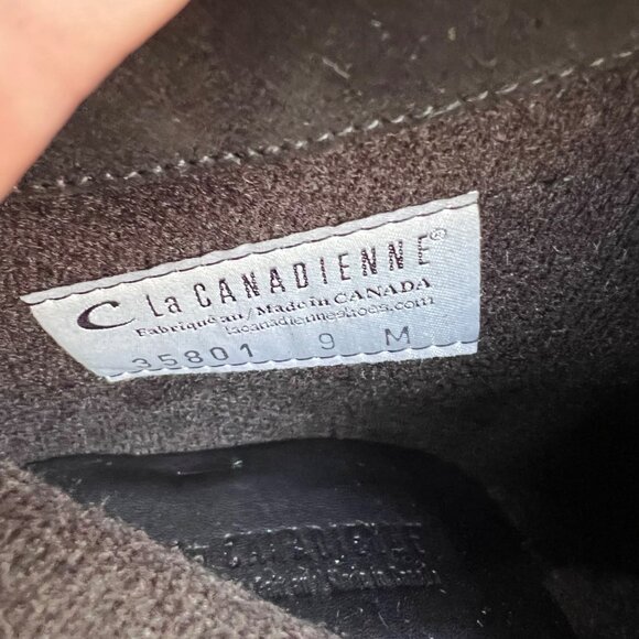 La Canadienne Women’s Oliver Waterproof Suede Booties – Size 9M Black - Picture 11 of 11